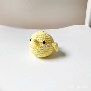 Made to Order MOTHER CHICKEN & BABY CHICK PAIR crochet amigurumi