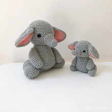 Load image into Gallery viewer, Made to Order ELEPHANT PAIR crochet amigurumi