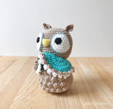 Load image into Gallery viewer, Made to Order OWL crochet amigurumi