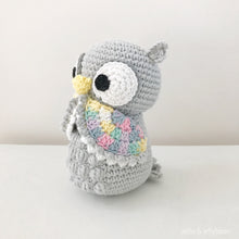 Load image into Gallery viewer, Made to Order OWL crochet amigurumi