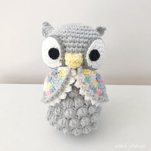 Load image into Gallery viewer, Made to Order OWL crochet amigurumi